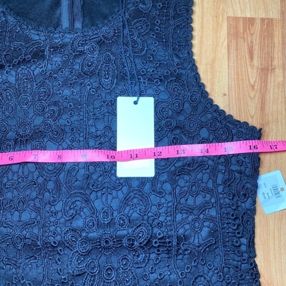 Loveriche crochet lace mini dress size S - Picture 7 of 8